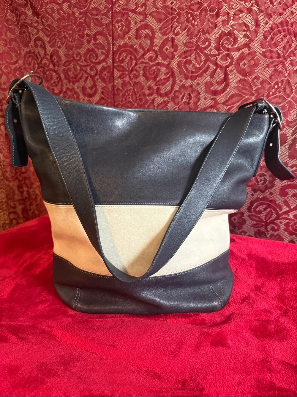 Coach Vintage Black White Leather Colorblock Bucket Bag M1S-9174
